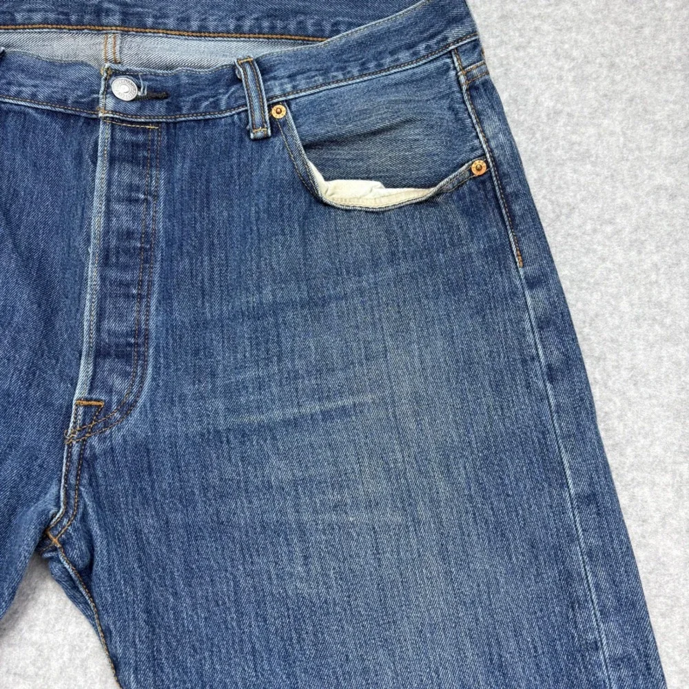Levis 501 Jeans Mens 40x32 Blue Straight Leg Button Fly Thrashed Grunge Classic